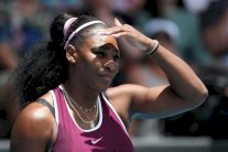 سيرينا وفوزنياكي إلى نصف نهائي دورة أوكلاند