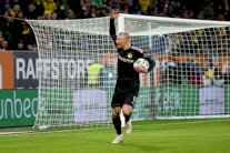 هالاند يقدم أوراق اعتماده مع دورتموند بثلاثية رائعة