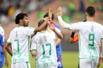 الأهلي يتخطى أبها و يستعيد المركز الثالث في الدوري السعودي