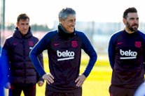 مدرب برشلونة الجديد