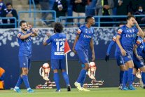 الشهري يقود الهلال إلى نصف نهائي كأس ملك السعودية