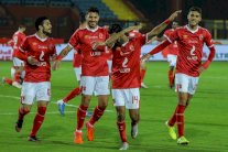 الاهلي يبتعد بالصدارة بالفوز على وصيفه المقاولون