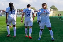 الهلال يستعيد الصدارة وتعادل الرائد مع الاتحاد 