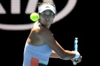 هاليب بسهولة إلى نصف نهائي بطولة أستراليا لملاقاة موغوروسا