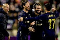 ريال مدريد يقبل هدية فالنسيا وينفرد بالصدارة