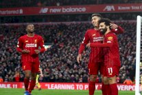 ليفربول يتابع تحليقه ويعادل رقم مانشستر سيتي وتشلسي يعود بتعادل من ليستر