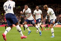 توتنهام يفك عقدته أمام سيتي وآرسنال يتعثر أمام بيرنلي