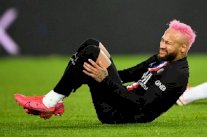 نيمار يغيب عن مباراة نانت لاصابة في أضلاعه