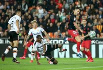 أتلتيكو مدريد يفرط في الفوز على فالنسيا