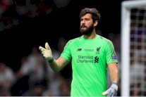 أليسون يقارن ليفربول بـ