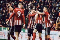 شيفيلد يونايتد إلى المركز الخامس مؤقتا