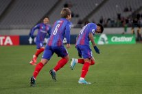 فوز طوكيو على بيرث يمنحه صدارة مؤقتة