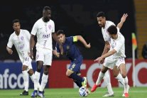 العين يكمل مسلسله السلبي والسد يتصدر مع النصر