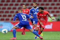 شباب الأهلي يفرط في الفوز على النصر بالدوري الإماراتي