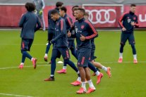 بايرن ميونيخ ينتقل إلى 