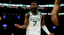 أن بي أيه: سلتيكس يعزز وصافة الشرقية بفوزه على بولز