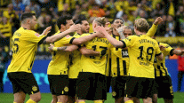 بطولة ألمانيا: دورتموند يقسو على فولفسبورغ