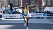 ماراثون طوكيو: كيبروتو بطلاً وكيبتشوغي عاشراً