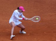 دورة مدريد: شفيونتيك الى النهائي للعام الثاني تواليًا