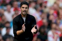 أرتيتا ينتظر إقفال سوق الانتقالات للبحث في تمديد عقده مع أرسنال