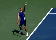 بطولة فلاشينغ ميدوز: زفيريف إلى الدور الثاني وتيم يودّع البطولات الكبرى