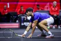 كأس ليفر: خسارة ألكاراس وزفيريف في الزوجي وانتهاء اليوم الأول بالتعادل 2-2