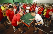 حمى رياضة سوبوتيو تجتاح بلدة إنكليزية