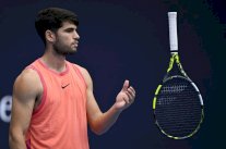 دورة بكين: ألكاراس بسهولة الى ربع النهائي وبيغولا تتقدم بصعوبة