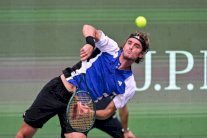 دورة شنغهاي: تسيتسيباس يثأر من نيشيكوري