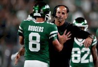 كرة قدم أميركية: رودجرز ينفي لعبه أي دور في إقالة صالح