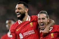 بطولة إنكلترا: ليفربول المتصدر لامتحان حظوظه باللقب باختبار تشلسي الصعب