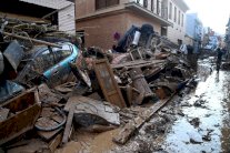 إلغاء جائزة فالنسيا الكبرى للموتو جي بي بسبب الفيضانات القاتلة