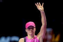 دبليو تي ايه الختامية: شفيونتيك حاملة اللقب تودّع من دور المجموعات