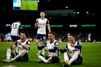 بطولة إنكلترا: توتنهام يتغلب على مانشستر سيتي 4-0 وينهي سلسلة من 52 مباراة دون هزيمة على ملعبه الاتحاد