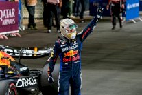 جائزة قطر الكبرى: فيرستابن الأسرع في التجارب التأهيلية وماكلارين يحافظ على تفوقه