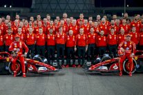 فورمولا واحد: فيراري تأمل بتحقيق لقب الصانعين بعد غياب قبل انضمام هاميلتون