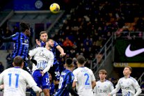 بطولة إيطاليا: إنتر يبقى في قلب الصراع وأودينيزي يُسقِط فيورنتينا