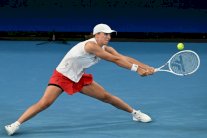 كأس يونايتد: عودة قوية لشفيونتيك وخروج مخيب لليونان وتسيتسيباس