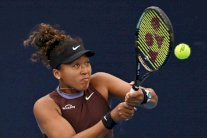 دورة أوكلاند: أوساكا الى أول نصف نهائي منذ 2022