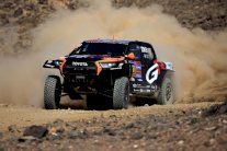 رالي دكار: لاتيغان وساندرز الأسرع في المرحلة التمهيدية