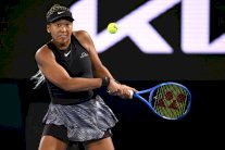 أستراليا المفتوحة: أوساكا تكافح للحفاظ على تركيزها رغم اقتراب الحرائق من منزلها في لوس أنجليس