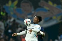 بطولة ألمانيا: فرانكفورت يتعاقد مع الفرنسي واهي لتعويض رحيل المصري مرموش