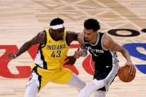 أن بي ايه: الظاهرة ويمبانياما ضمن التشكيلة الاحتياطية لمباراة أول ستار