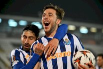 بطولة إنكلترا: سيتي يُعزز وسطه بالإسباني نيكو غونساليس