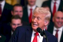 ترامب سيحضر مباراة السوبر بول في خطوة غير مسبوقة لرئيس أميركي في السلطة