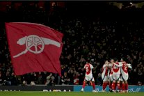 بطولة إنكلترا: أرسنال يكرم وفادة مانشستر سيتي بخماسية ويواصل مطاردة ليفربول