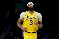 أن بي ايه: ديفيس يودّع لوس أنجليس وجاهز لـ