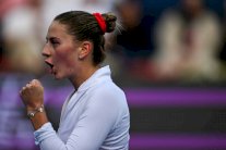 دورة الدوحة: كوستيوك تطيح غوف وتأهل ريباكينا