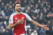 بطولة إنكلترا: البديل ميرينو يضع أرسنال موقتا على بعد 4 نقاط من ليفربول