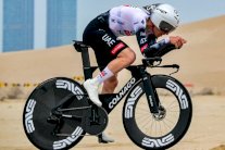 طواف الإمارات: البريطاني تارلينغ يحرز المرحلة الثانية وينتزع الصدارة